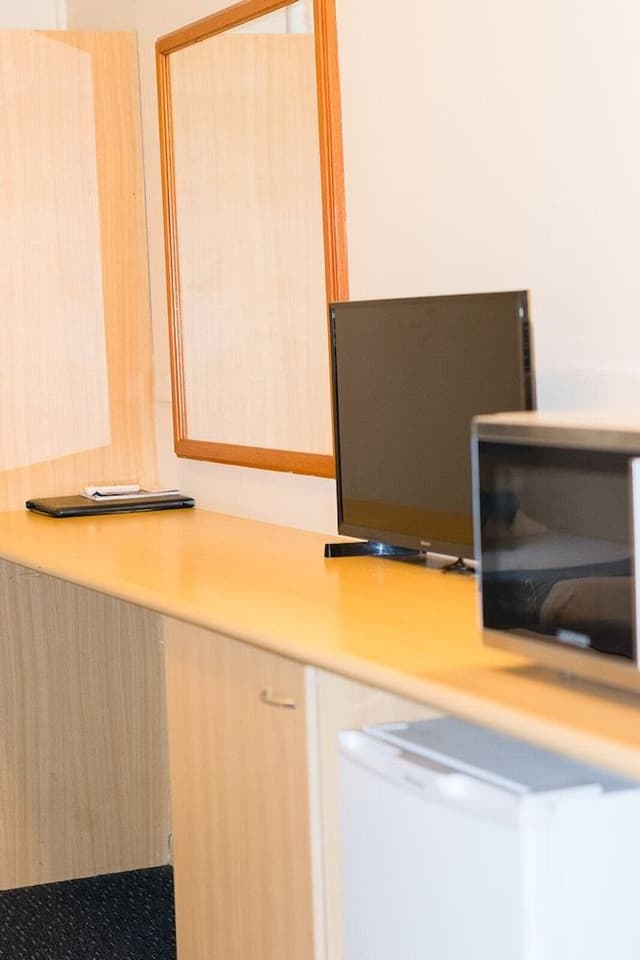 Standard Suite, 1 Bedroom, Non Smoking (Twin Room)