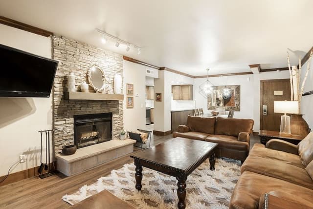 Condo, 5 Bedrooms