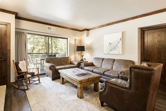 Condo, 5 Bedrooms