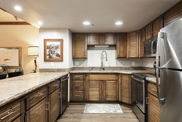 Condo, 5 Bedrooms