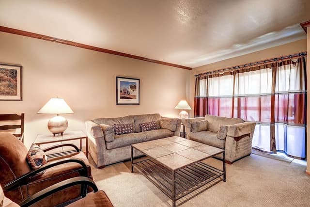 Condo, 1 Bedroom