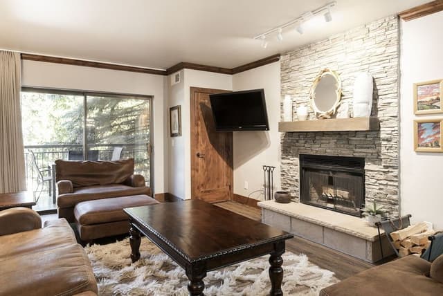 Condo, 5 Bedrooms