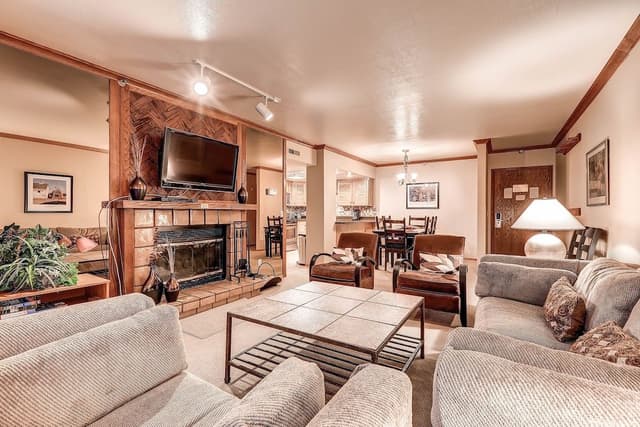 Condo, 1 Bedroom