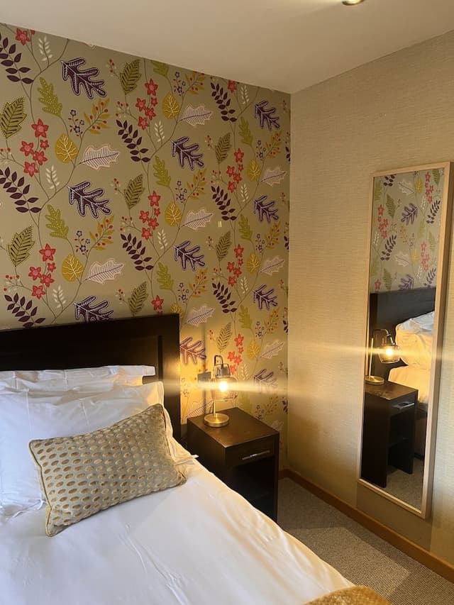 Standard Double or Twin Room, Ensuite