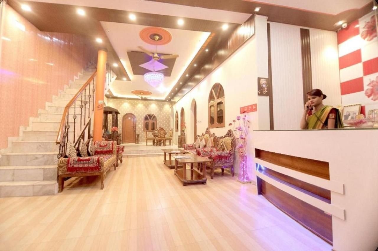 Hotel Rashmi Agra4