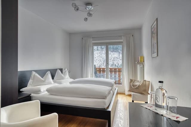 Basic Room, Mountain View