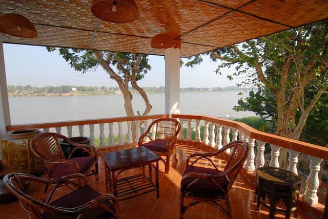 Superior Family Room