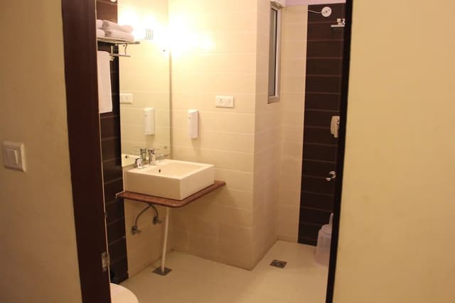 Executive Double Room, 1 Bedroom, Smoking, Garden View