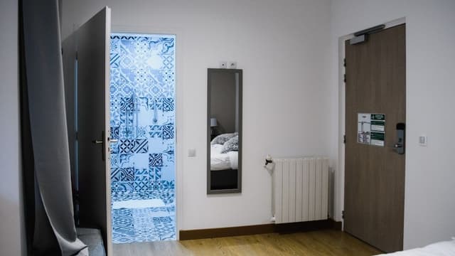 Deluxe Double Room, 1 Queen Bed, Accessible, Non Smoking
