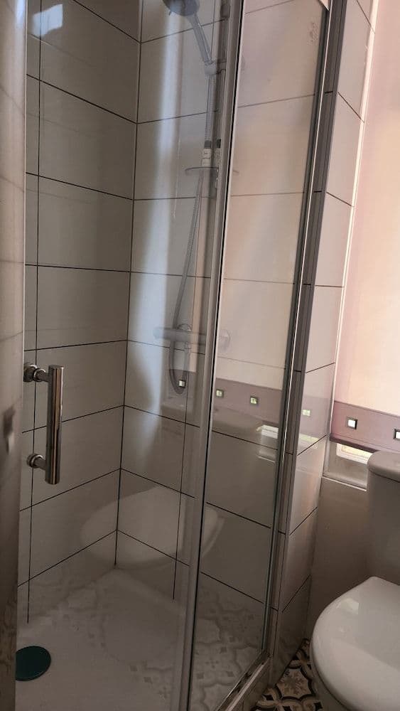 One Bedroom Apartment (3 Guest)