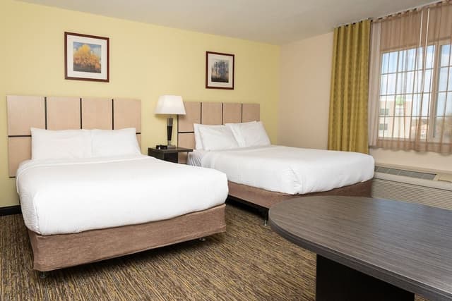 Studio Suite, 2 Queen Beds, Accessible (Communications, Mobility, Access Tub)