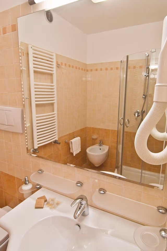 Comfort Double or Twin Room, Balcony