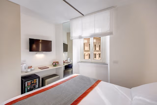 Romantic Double Room (Pantheon view)