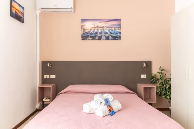 Standard Double or Twin Room, Balcony, City View