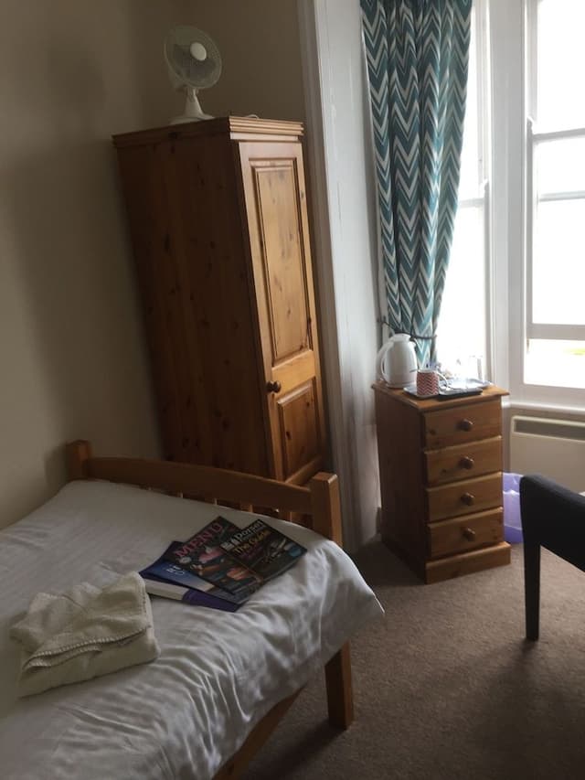 Single Room, Shared Bathroom