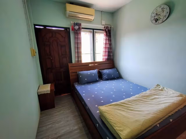 Standard with 1 Double Bed