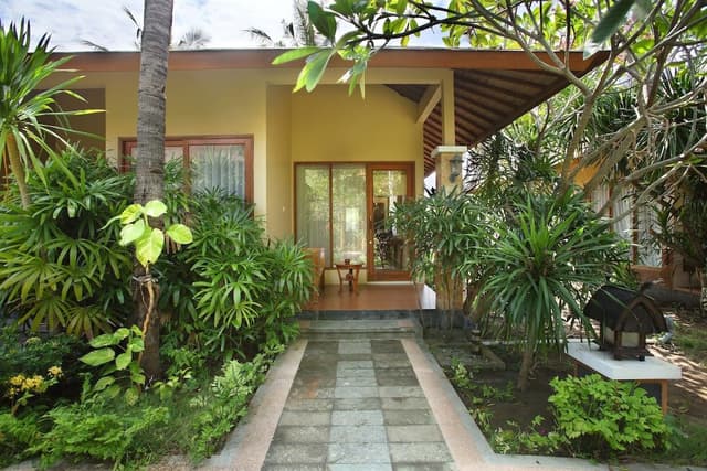 Deluxe Cottage