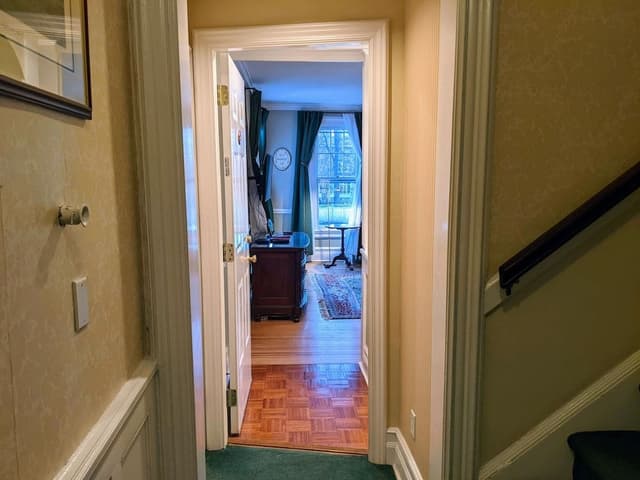 Premium Room, 1 Queen Bed, Fireplace, Pool View