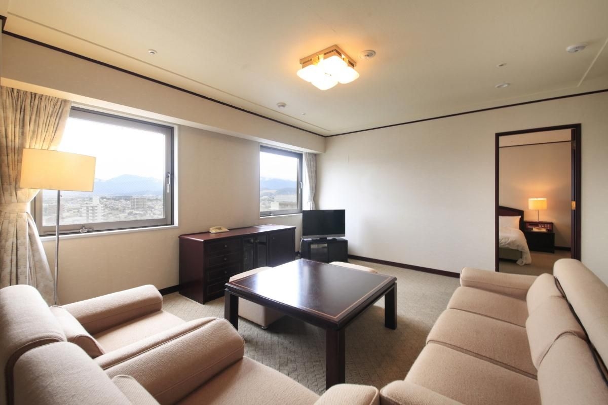 โรงแรมควินเทสซา โอะงะกิ (Quintessa Hotel Ogaki)2