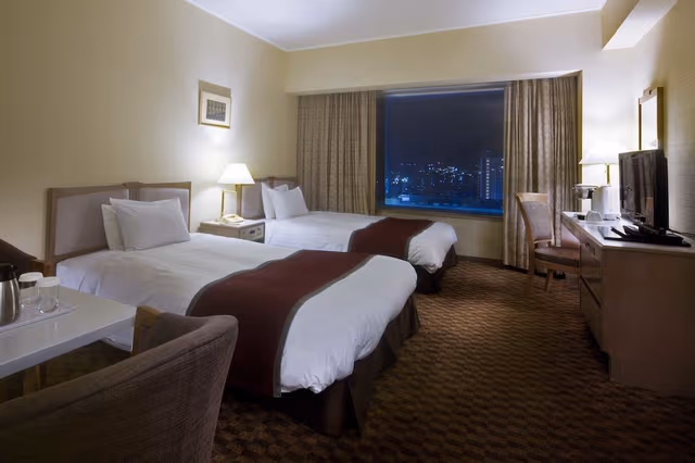 Standard Twin Room, Smoking