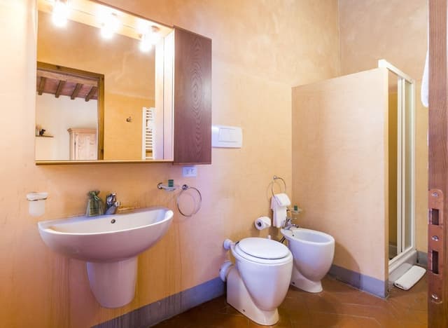 Traditional Apartment, 2 Bedrooms, Pool Access, Park View (Lavagna)