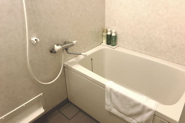 Luxury Twin Room, Top Floor, Non Smoking