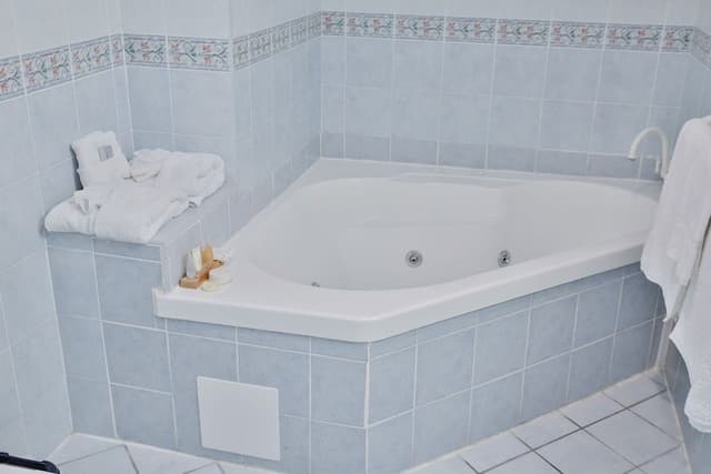 Queen Room with Spa, 1 Queen Bed