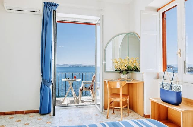 Comfort Double or Twin Room, Sea View