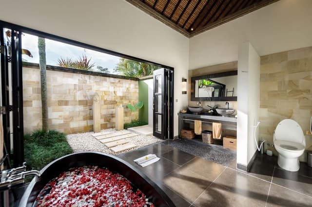 2 bedroom Villa with Breakfast