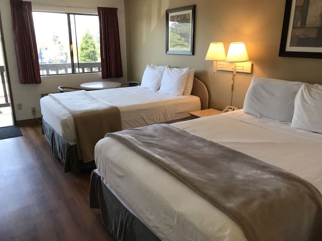 Standard Room, 2 Queen Beds