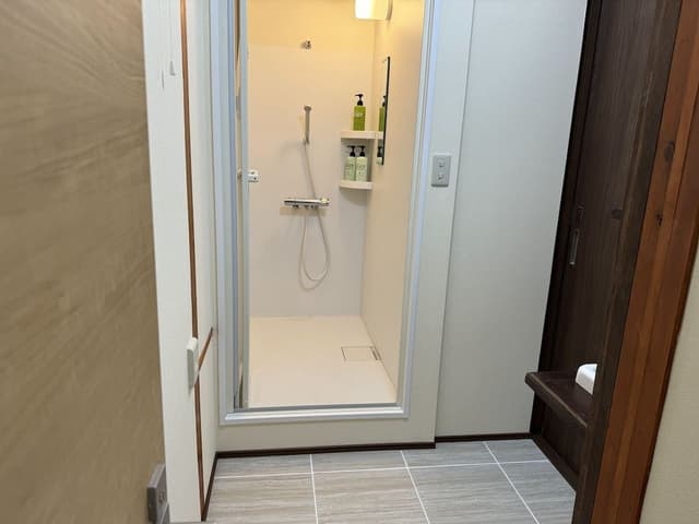Japanese-Style Room 196 ft2, Private Toilet and Private Shower (No parking is provided)