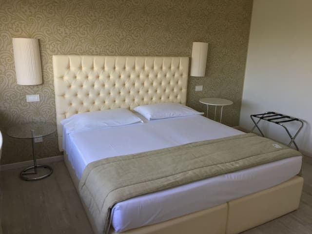 Classic Double or Twin Room, 1 Bedroom, Refrigerator, City View
