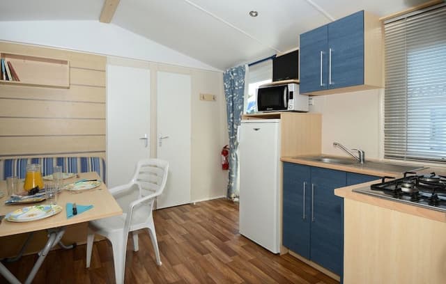 Mobile Home, 3 Bedrooms