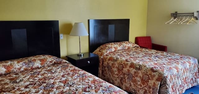 Standard Room, 2 Queen Beds (2 Queen Beds Non Smoking)