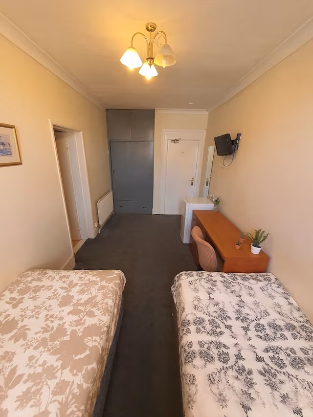 Deluxe Twin Room