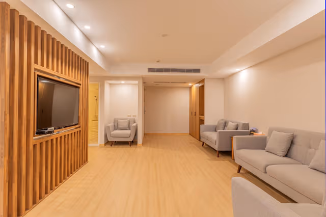 Deluxe Suite