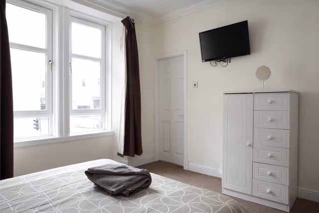 Double Room, 1 Double Bed