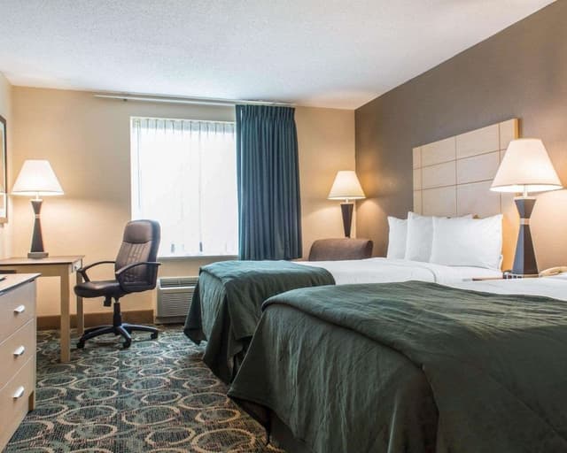 Standard Room, 2 Double Beds, Non Smoking