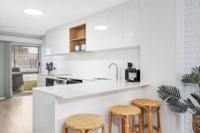 Luna Blu - Property Adjacent