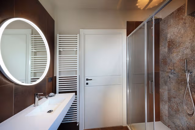 Deluxe Double or Twin Room, Hill View