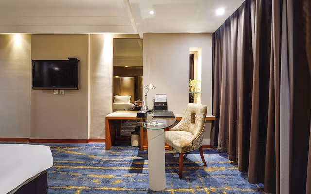 Deluxe Sea View Room