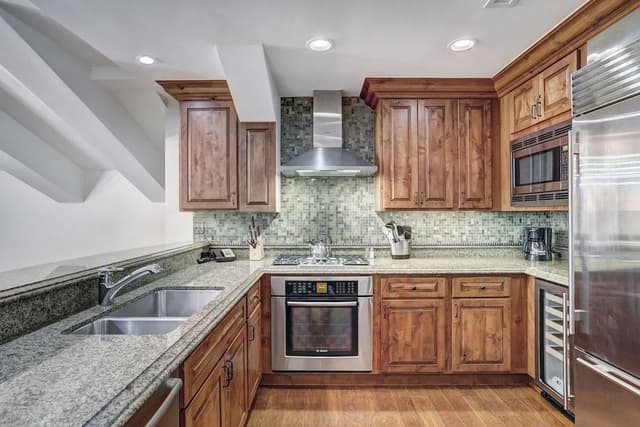 Room, 2 Bedrooms, Valley View (Residence)