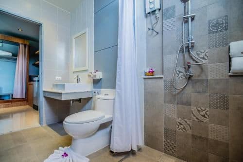 Deluxe Business Room