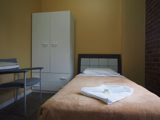Single Room with Shared Bathroom
