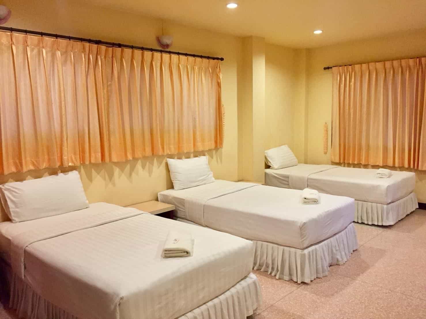 โรงแรมศรีสมไทย โรงแรมศรีสมไทย