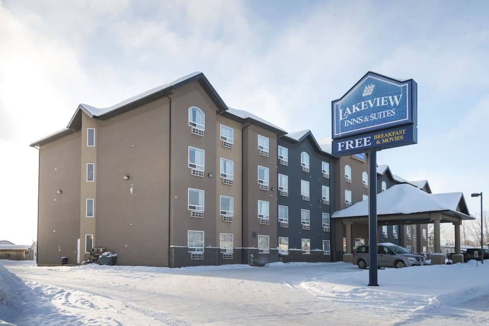 Lakeview Inn & Suites - Fort Nelson Lakeview Inn & Suites - Fort Nelson