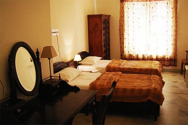 Super Deluxe Room