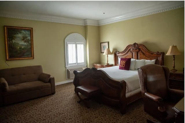 Junior Suite, 1 King Bed