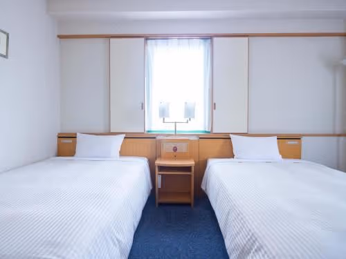 Twin Room - Non-Smoking