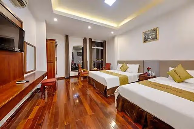 Standard Triple Room, River View